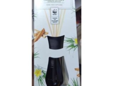 air_wick_home_reed_diffuser_island_caribbean_vetiver_sandawood_42ml.jpeg