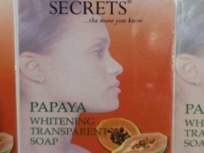 jenniffer_lopez_secrets_papaya_whitening_transparent_soap.jpeg