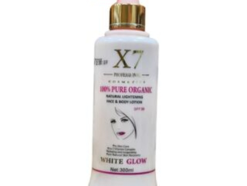 white_glow_x7_professional_cosmetics_natural_lightening_face_body_lotion_300ml.jpeg
